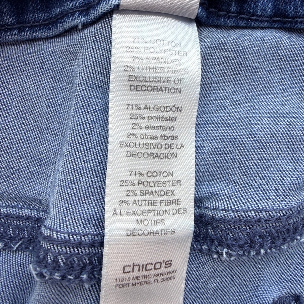 Chico's Embroidered Floral Straight Leg Jeans 1.5 Medium Wash Excellent - Picture 9 of 9